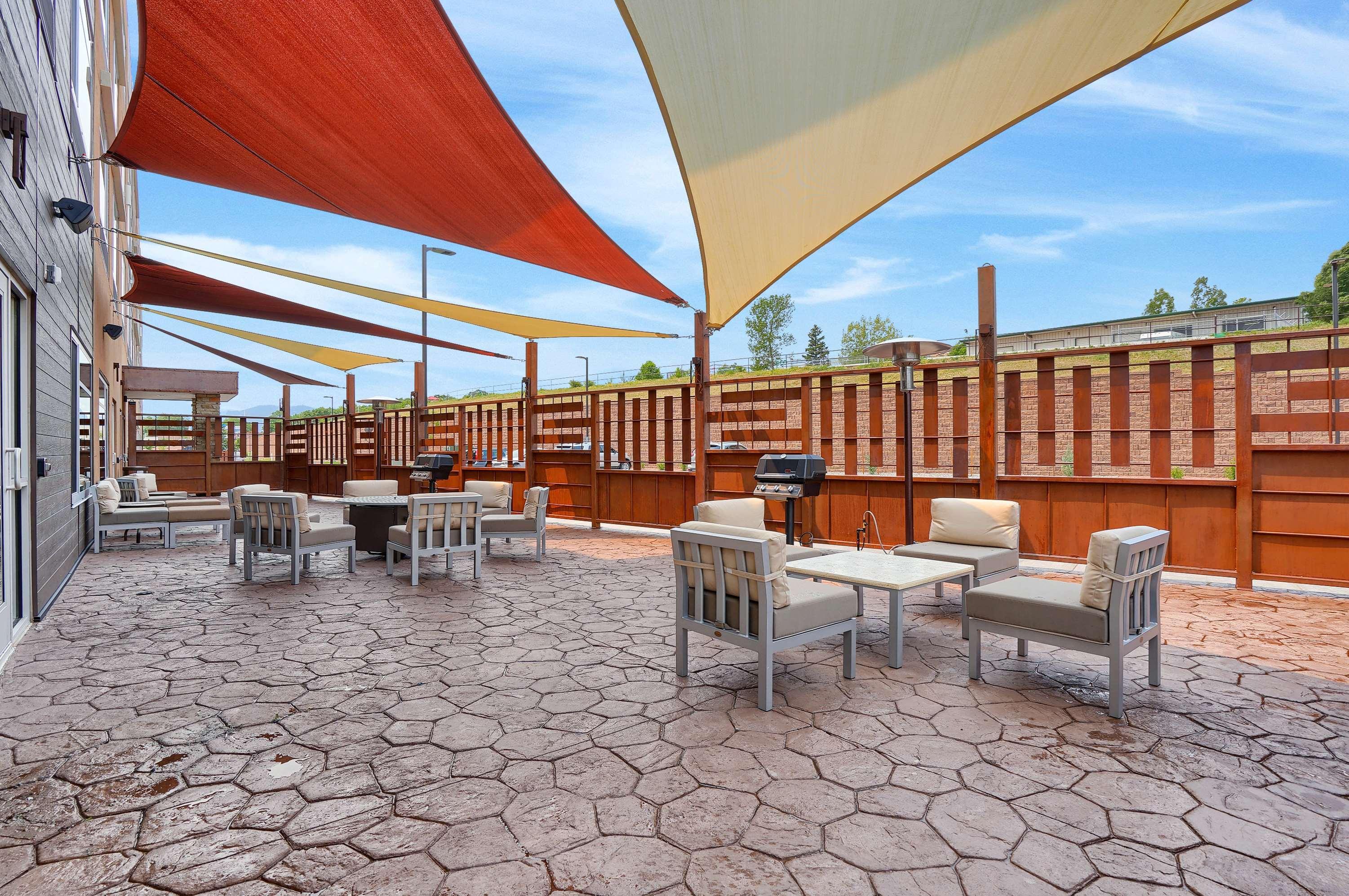 Best Western Plus Fillmore Inn & Suites Колорадо-Спрингс Экстерьер фото