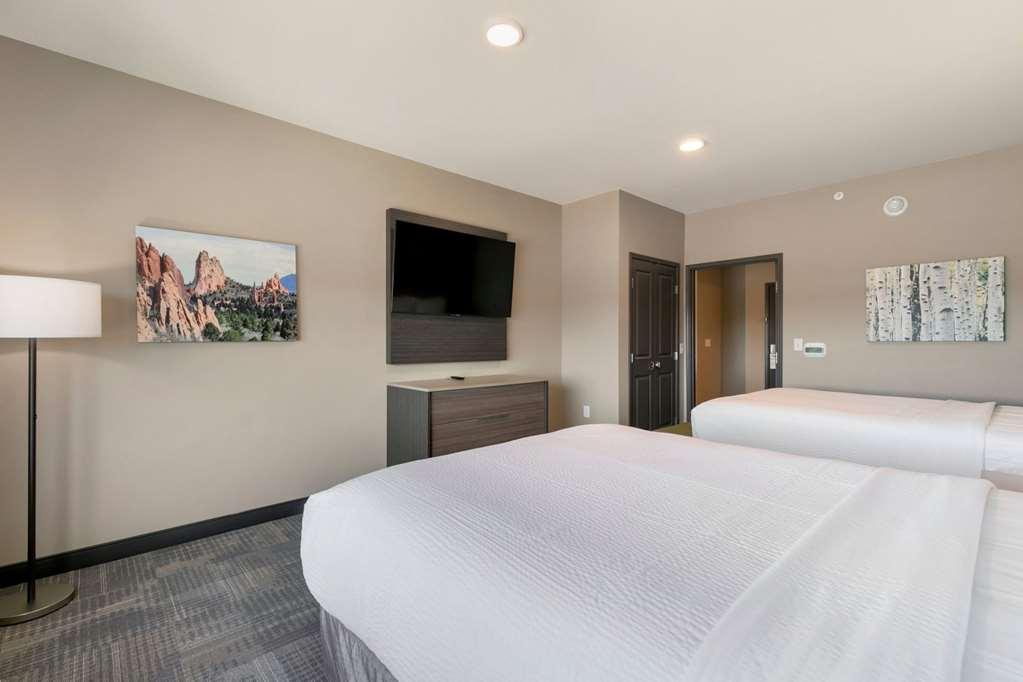 Best Western Plus Fillmore Inn & Suites Колорадо-Спрингс Номер фото