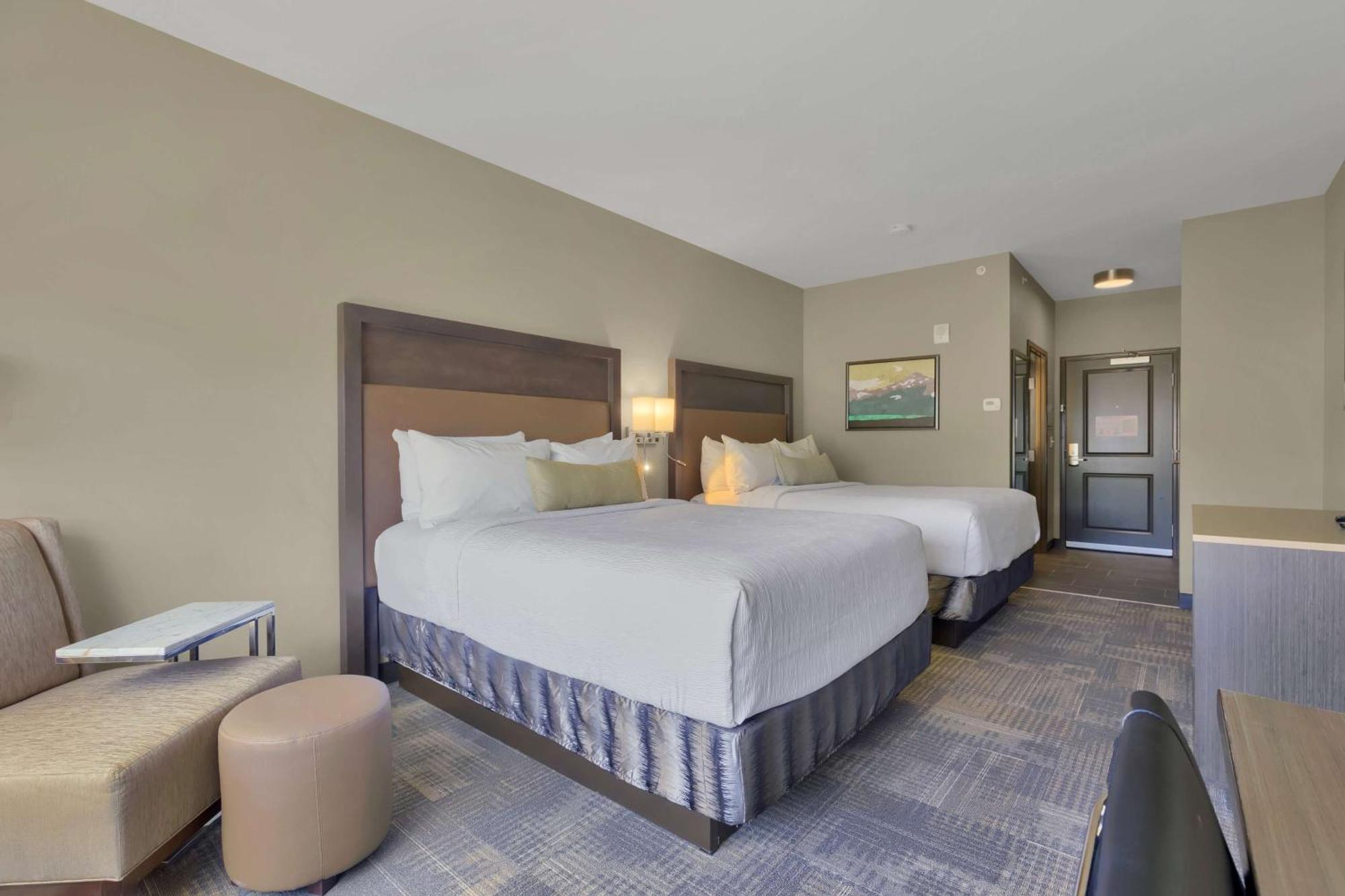 Best Western Plus Fillmore Inn & Suites Колорадо-Спрингс Экстерьер фото