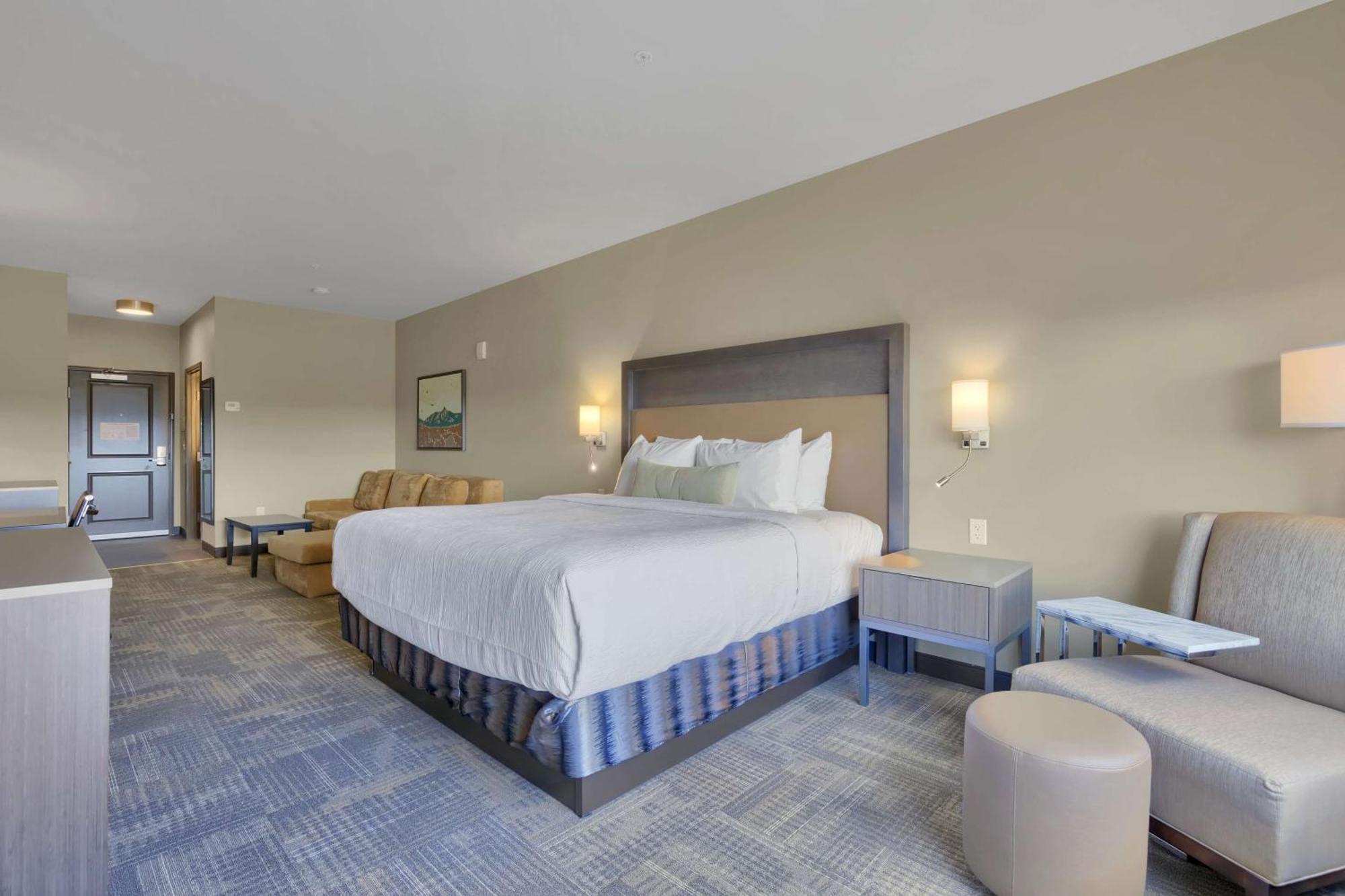 Best Western Plus Fillmore Inn & Suites Колорадо-Спрингс Экстерьер фото